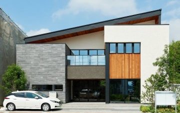 アキュラホーム